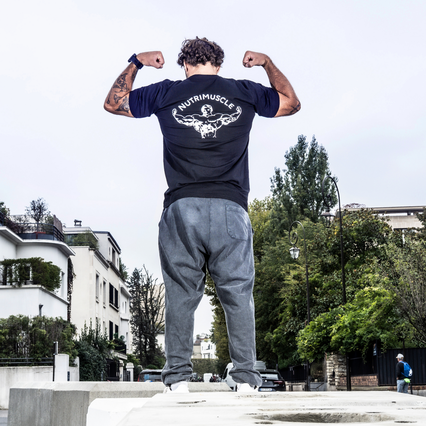 Nutrimuscle black t-shirt