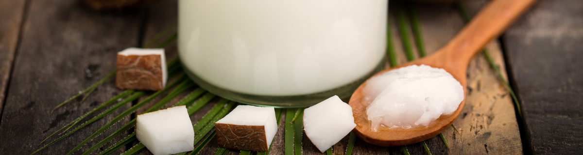 Huile de coco : comment l'utiliser et quels sont ses bienfaits ?